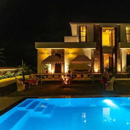 Vivid Luxuray Villa Udaipur Exterior foto