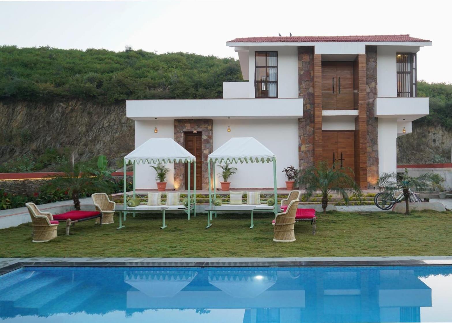 Vivid Luxuray Villa Udaipur Exterior foto